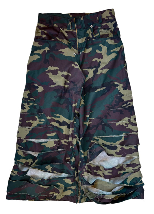 CAMO PANTS 1 OF 1